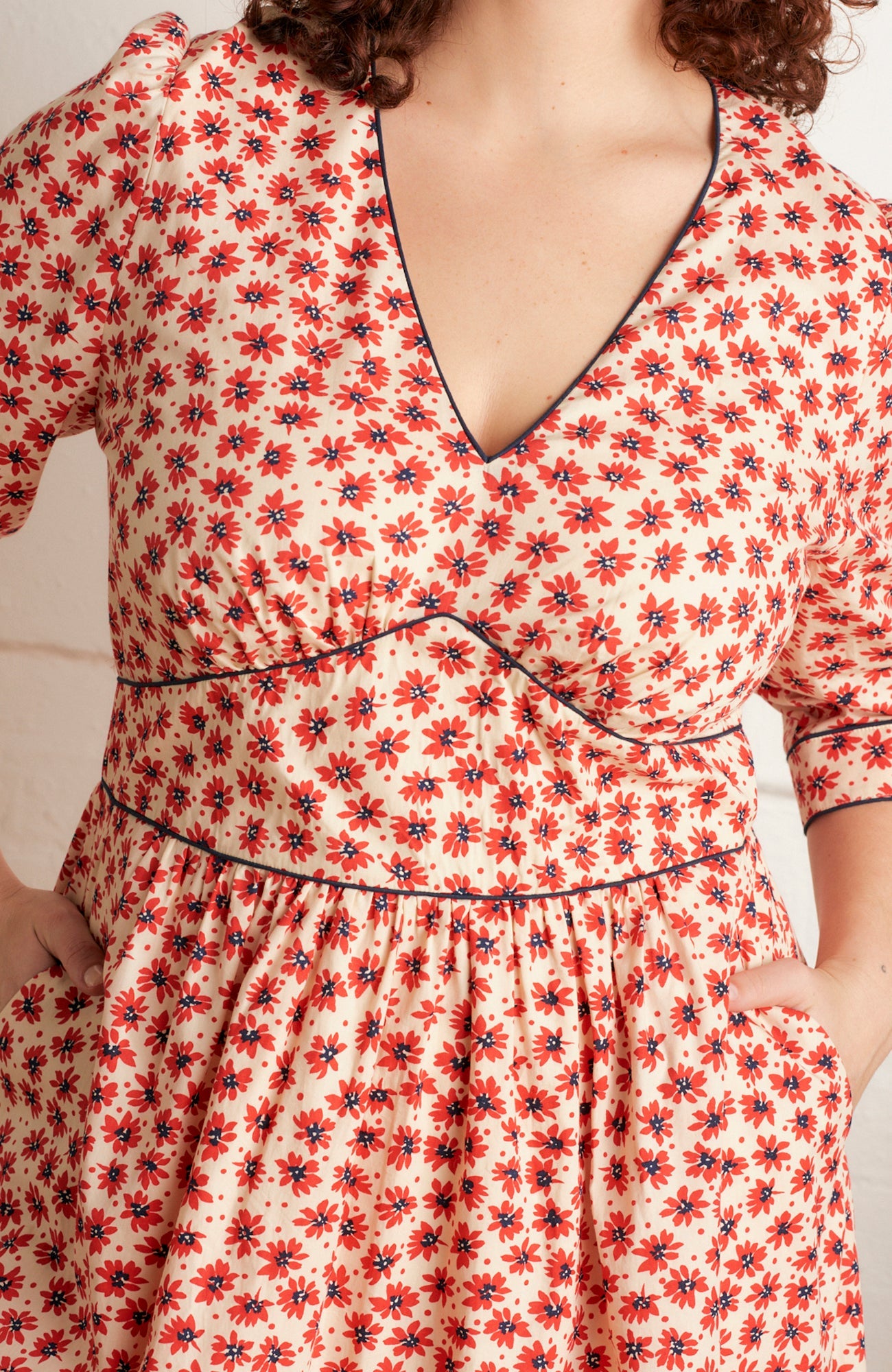Image of AMELIA WILD POPPY DRESS - NON RETURNABLE SAMPLE ARCHIVE SS - Dress
