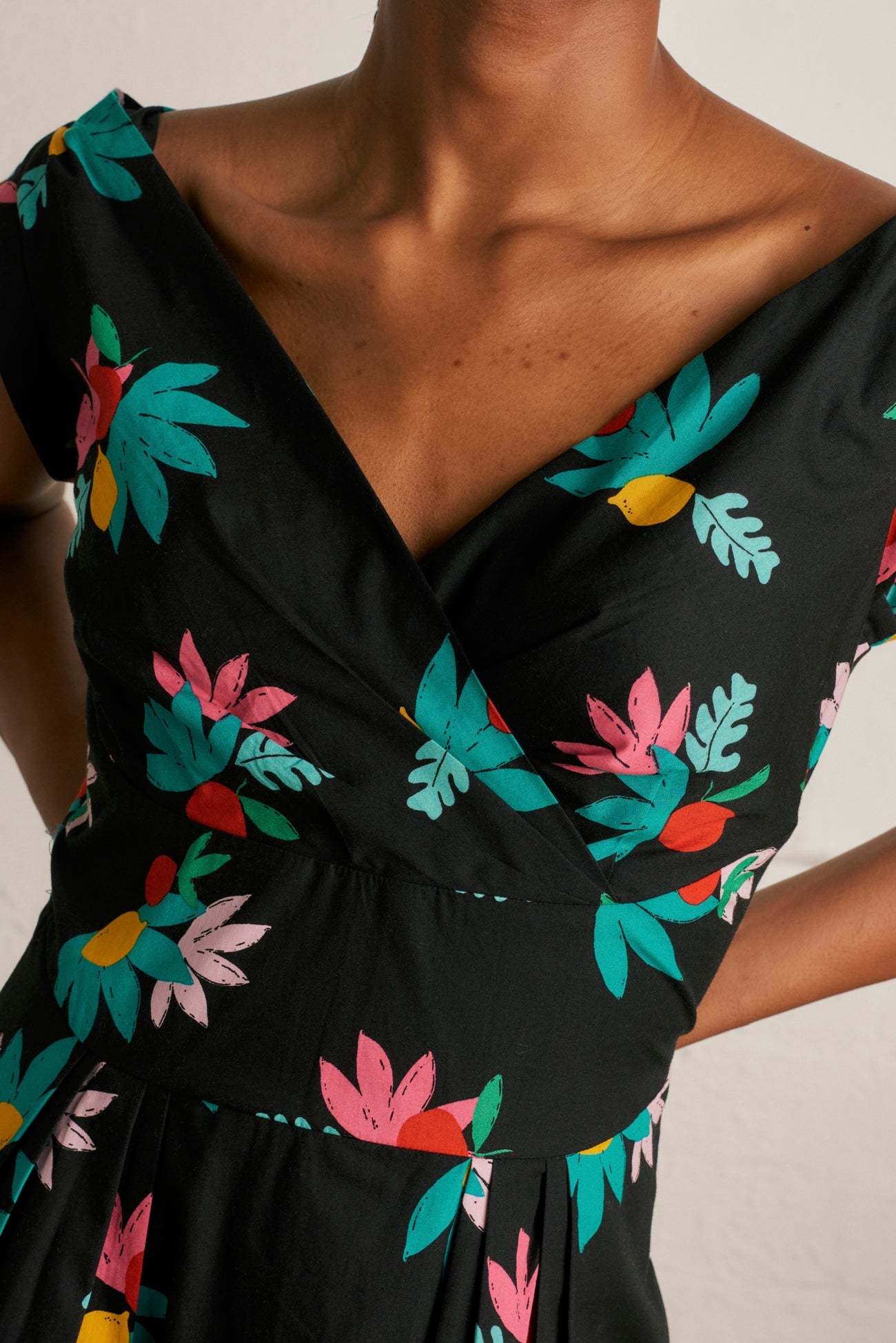 Image of FLORENCE BLACK SUMMER FRUITS DRESS - NON RETURNABLE SAMPLE ARCHIVE SS - Dress