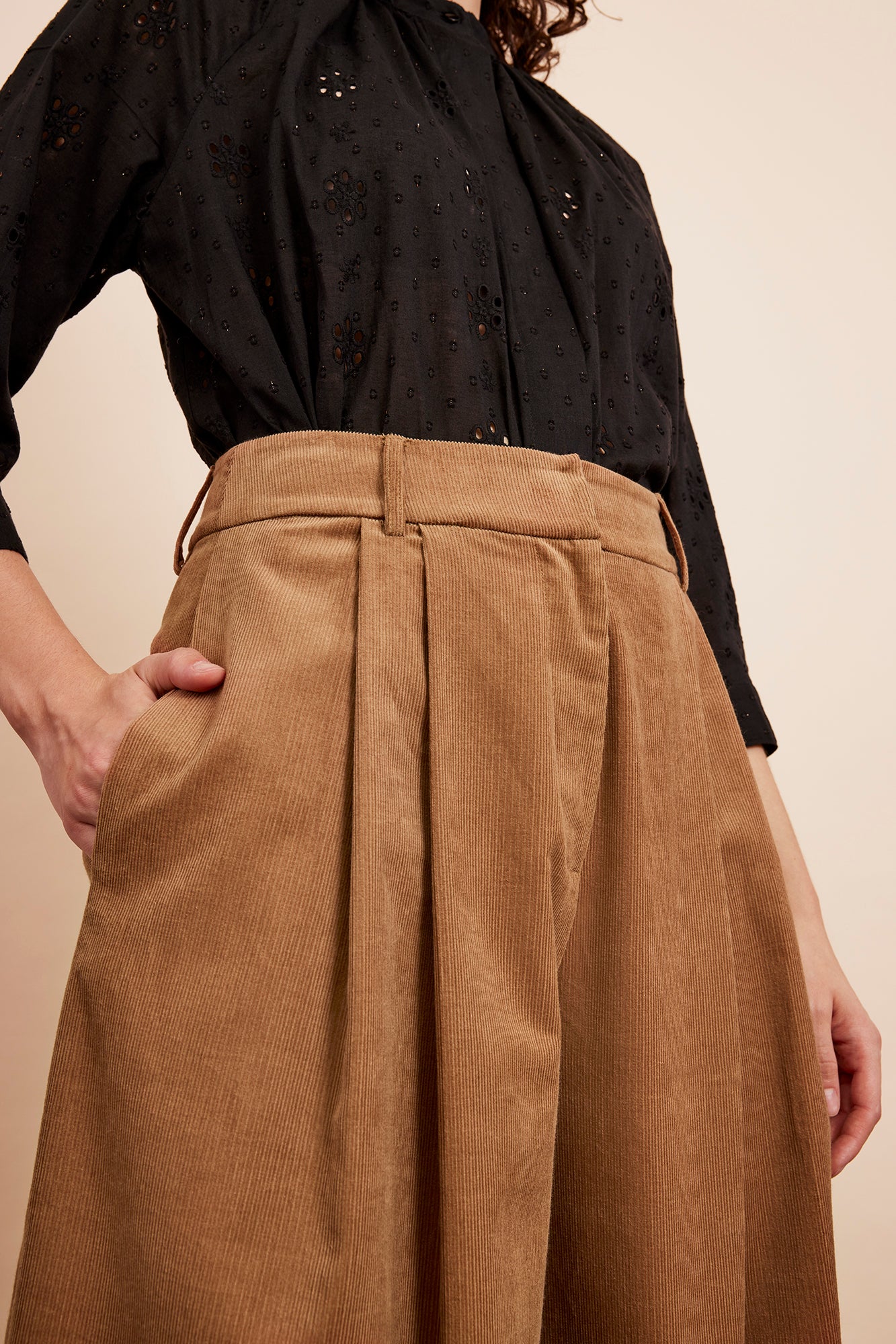 Image of Mabel Needlecord Biscuit Trouser Autumn/Winter 2024 - Trouser