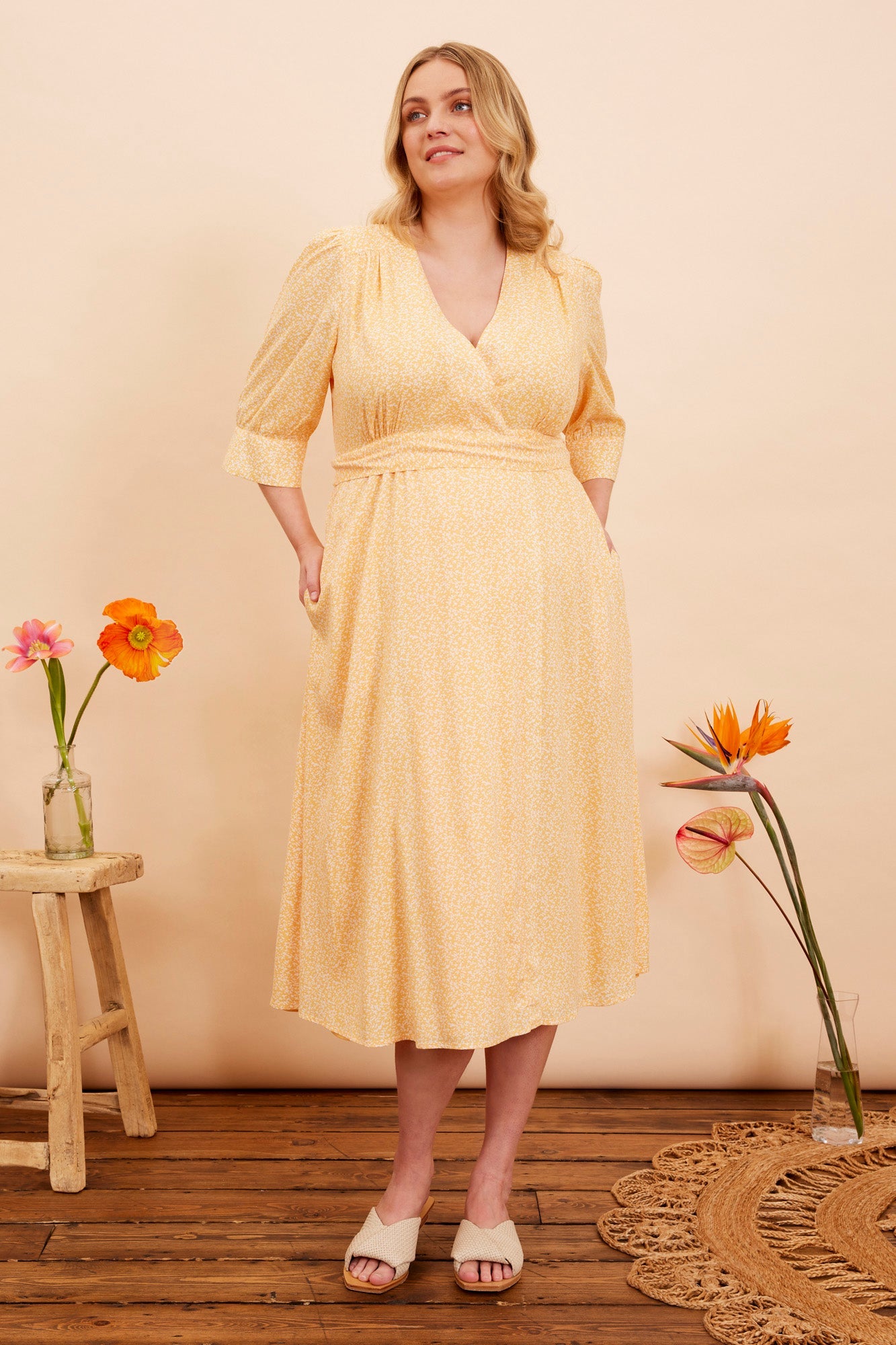 Image of MARIANNA DARJEELING DITSY DRESS - NON RETURNABLE SAMPLE ARCHIVE SS - Dress
