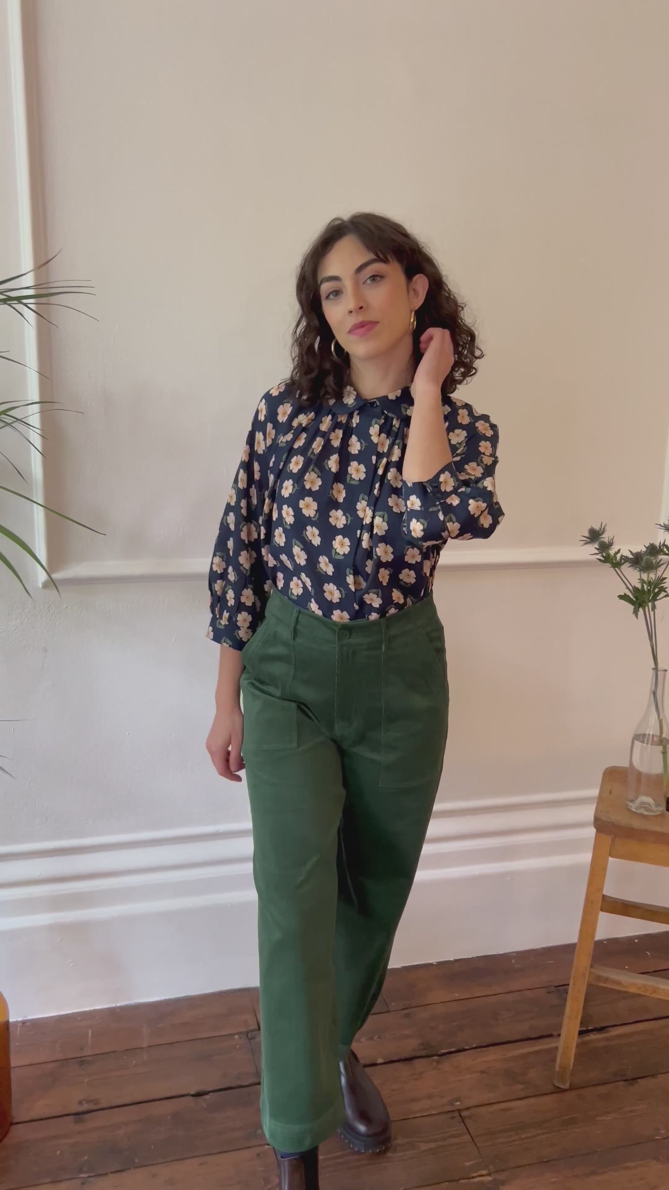 Nora Needlecord Forest Green Trouser Cropped