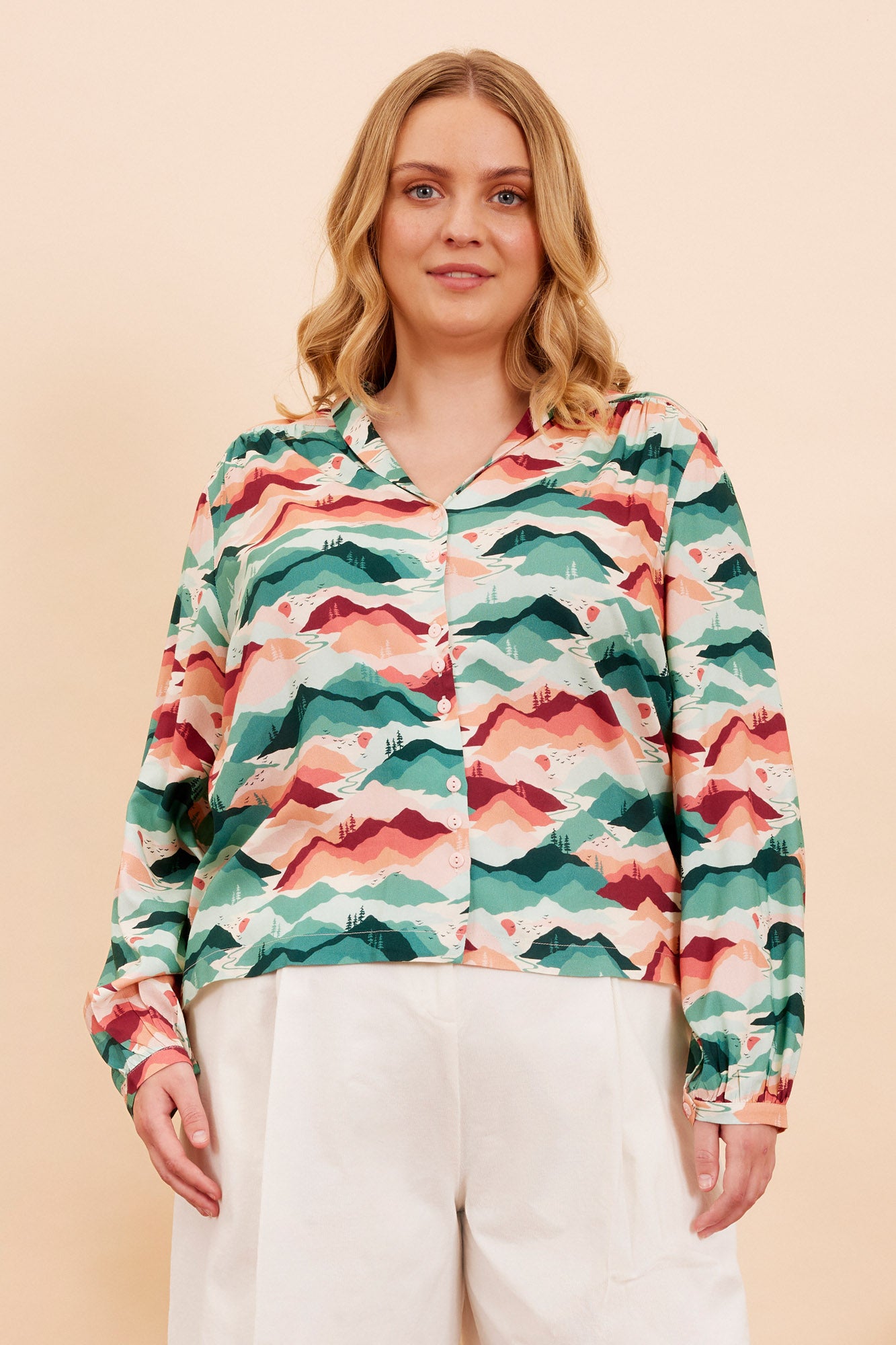 Image of Edie Sunset Mountain Blouse Carryover - Top