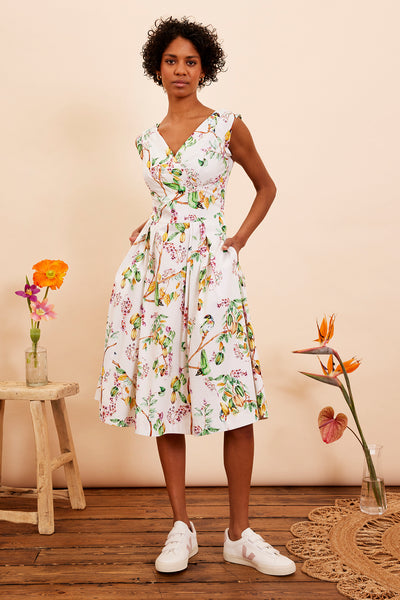 Emily and Fin store - Papageien Kleid, 40s Florence Playful Parrots Dress in Navy XXL